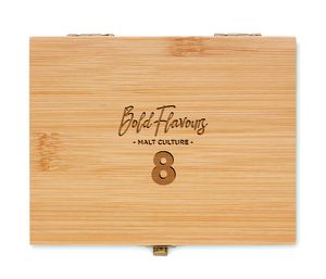 DUNDALK Premium Bamboo Box with 9 Reusable Stone Ice Cubes