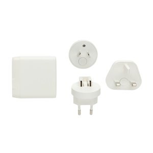 XD Collection P821.02 - TravelCharge Pro RCS rplastisk reseladdare med USB C