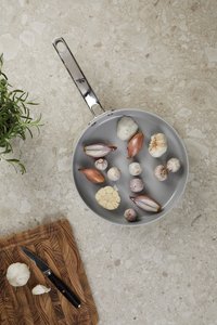 Vinga V26128 - VINGA Alte RCS återvunnen aluminium stekpanna 25 cm