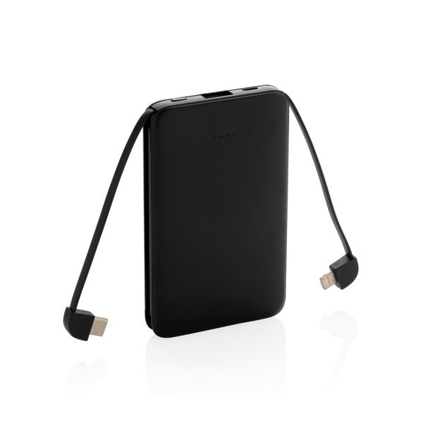5.000 mAh powerbank i fickformat med integrerade kablar